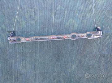 Traversa - FORD Focus 98-04