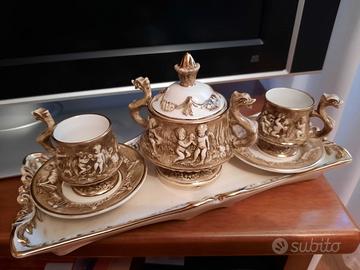 Tête à-tête in ceramica R. Capodimonte M.A.S.