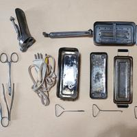 Set Vintage:Bollitore, Speculum e Ferri Chirurgici
