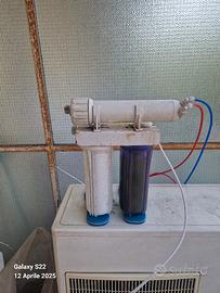 Dispositivo ad osmosi inversa per acquario