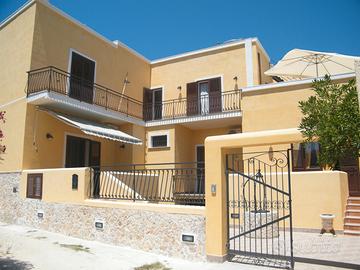 Casa vacanza L'OLEANDRO ROSSO