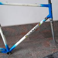 Telaio bici da corsa Colnago (danneggiato)