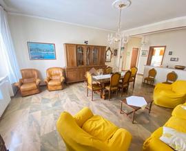 3 LOCALI A CARBOGNANO