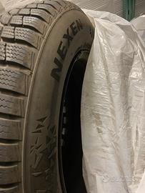 Gomme con cerchi invernali NEXEN 215/65R16 98T
