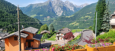 Villetta a schiera di testa a boario spiazzi