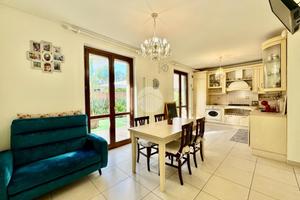 CASA SEMINDIPENDENTE A SAN BENEDETTO DEL TRONTO
