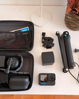 GoPro 10 Hero Black + accessori originali