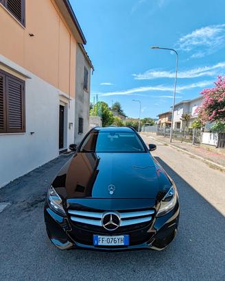 Mercedes classe C 180 anno 2015 cavalli 120 D