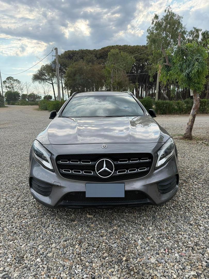 Mercedes-Benz Gla 2018 photo 2