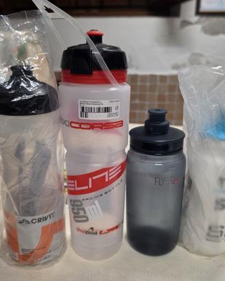 varie borracce da 500 600 e 950 ml