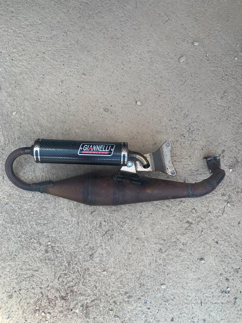 Giannelli Shot V4 Marmitta Carbonio Per Scooter Minarelli