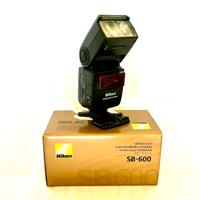 Nikon SB-600 Speedlight Flash