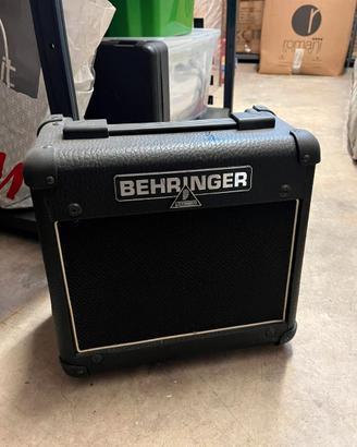 Amplificatore chitarra Behringer