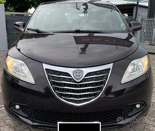 Lancia Ypsilon 1.2 69 CV 5 porte GPL Ecochic Silve