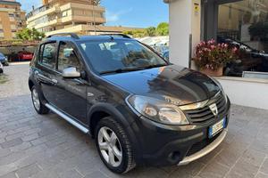 DACIA Sandero Stepway 1.6 8V GPL 85CV