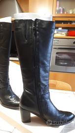 Stivali Donna In Vera Pelle