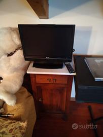 Televisore/Monitor LG 19LS4D (19")