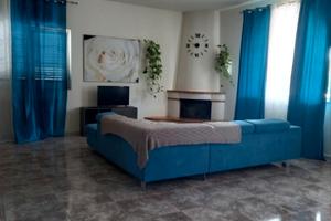 Villa con appartamento 