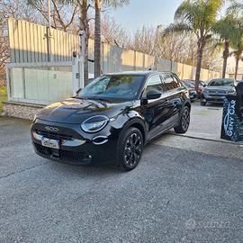 Fiat 600 Hybrid 100 CV DCT MHEV La Prima