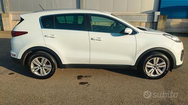 KIA SPORTAGE  1700 CRDI