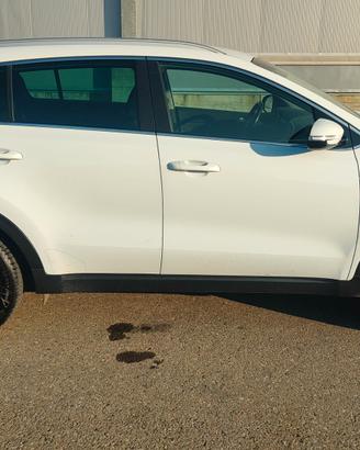 KIA SPORTAGE  1700 CRDI