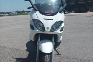 Piaggio x9 200