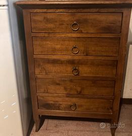 Cassettiera arte povera