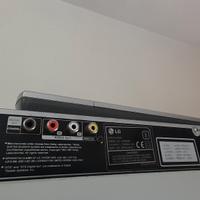 LETTORE DVD DIVX MP3 CD 3D SURROUND SOUND +-R/+-RW