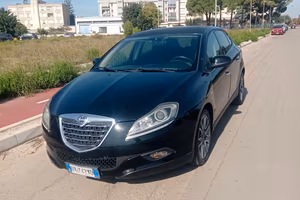 si vende Lancia Delta 1600 120 cv