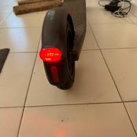 Monopattino segway e22e
