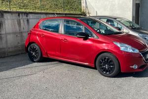 Peugeot 208 *CINGHIA SOSTITUITA*