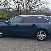  Peugeout 508 sw
