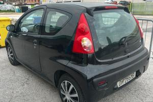 Peugeot 107 1.0 anno 2007