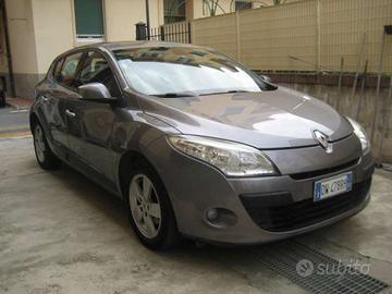 RENAULT Megane 1.5 DCI 110CV DYNAMIQUE