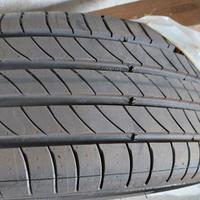 215 65 R 17 Michelin Primacy 4