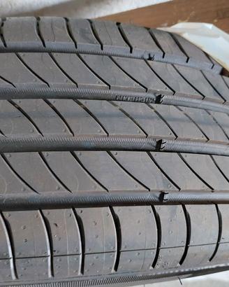 215 65 R 17 Michelin Primacy 4