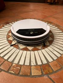 Robot aspirapolvere