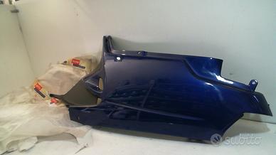 FIANCATA POST. SX. AMICO APRILIA AP8238594