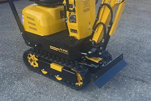 Mini escavatore NANO