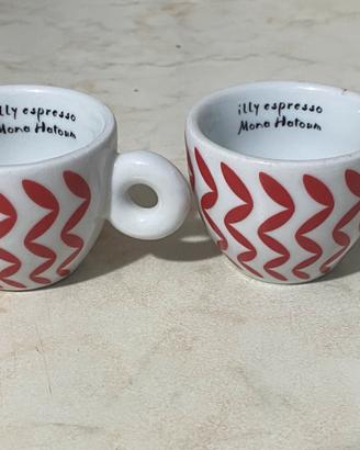 2 Tazzine Illy Mona Hatoun Caffè Espresso.  Usate