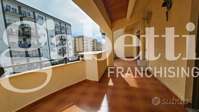 Bagheria Luminoso 4 vani con terrazzino 12 mq