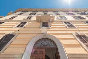 4 LOCALI A ROMA