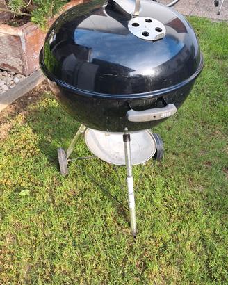 Weber Barbecue Compact  Kettle 57 cm  + Ciminiera