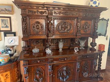 Sala da pranzo stile rinascimento