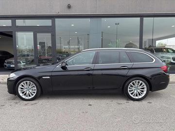 BMW 530 d xDrive 249CV Touring Luxury