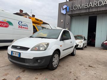 Ford Fiesta AUTOCARRO/190000 KM/2007