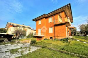 BIFAMILIARE A DESENZANO DEL GARDA