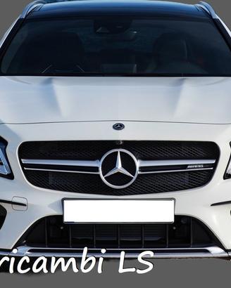 Mercedes GLA 45 AMG 2017 per ricambi