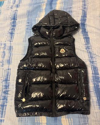 smanicato moncler