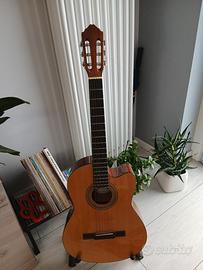 Chitarra acustica amplificata Samick 